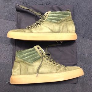 Del toro boxing sneaker in green nabuk